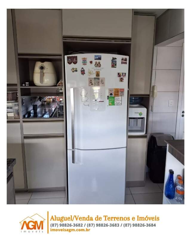 Apartamento à venda no Caminho do Sol: 