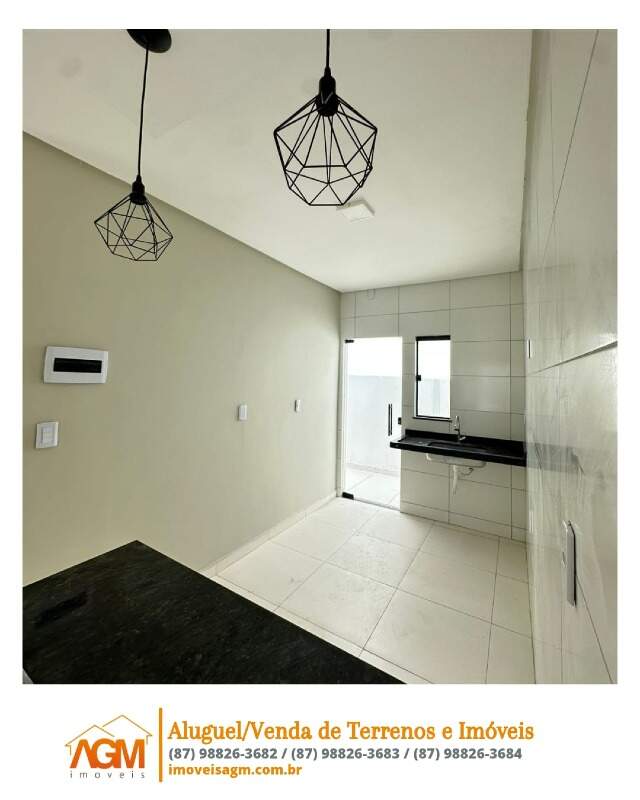 Casa à venda no Jatobá: 