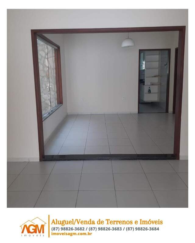 Casa à venda no COHAB Massangano: 