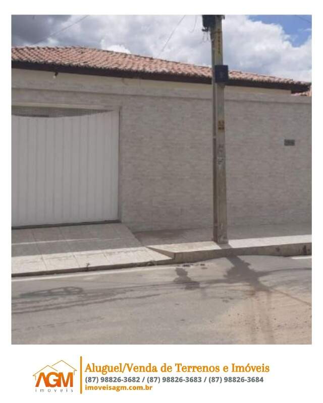 Casa à venda no COHAB Massangano: 