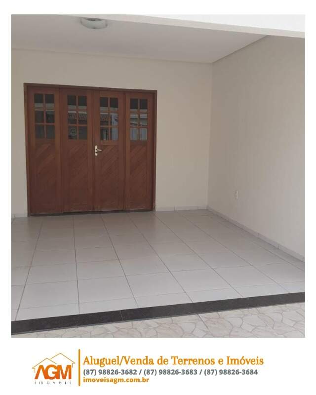 Casa à venda no COHAB Massangano: 