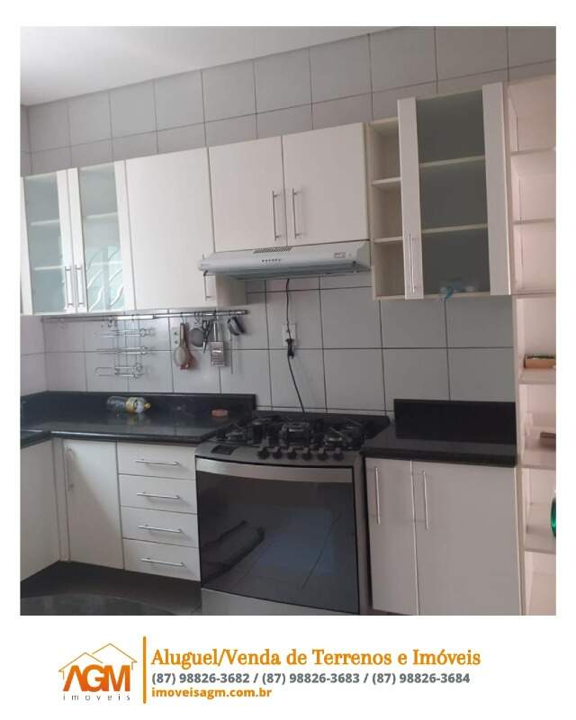 Casa à venda no COHAB Massangano: 