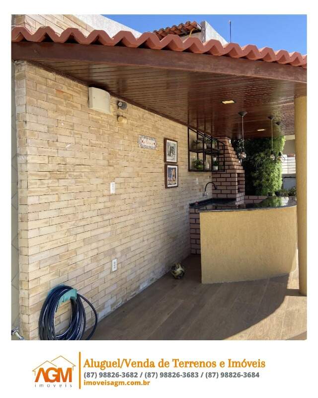 Casa à venda no Caminho do Sol: 