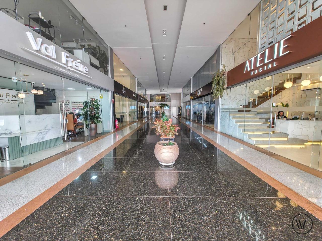 Loja à venda no Zona Industrial: 