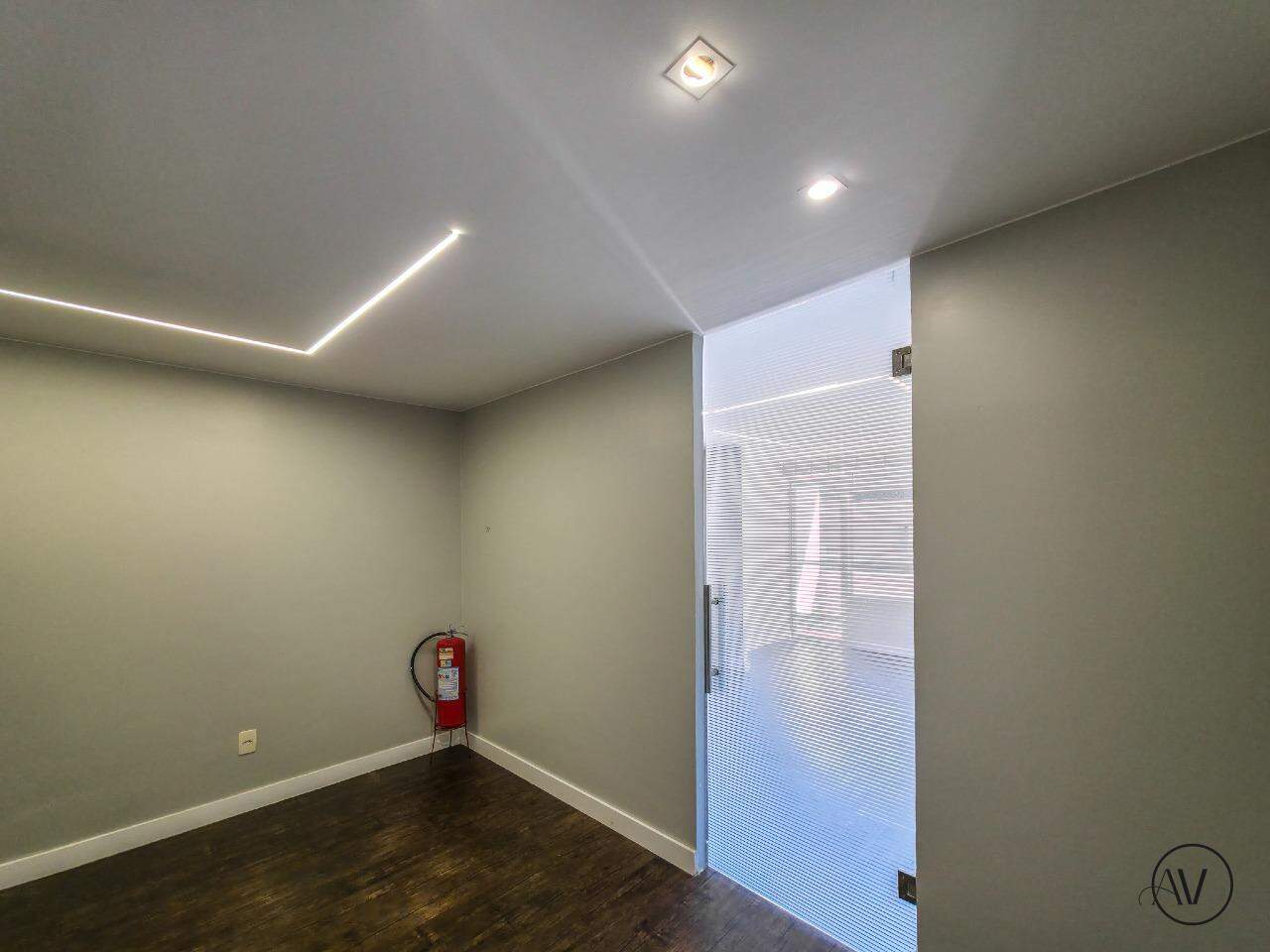 Sala à venda no Asa Norte: 