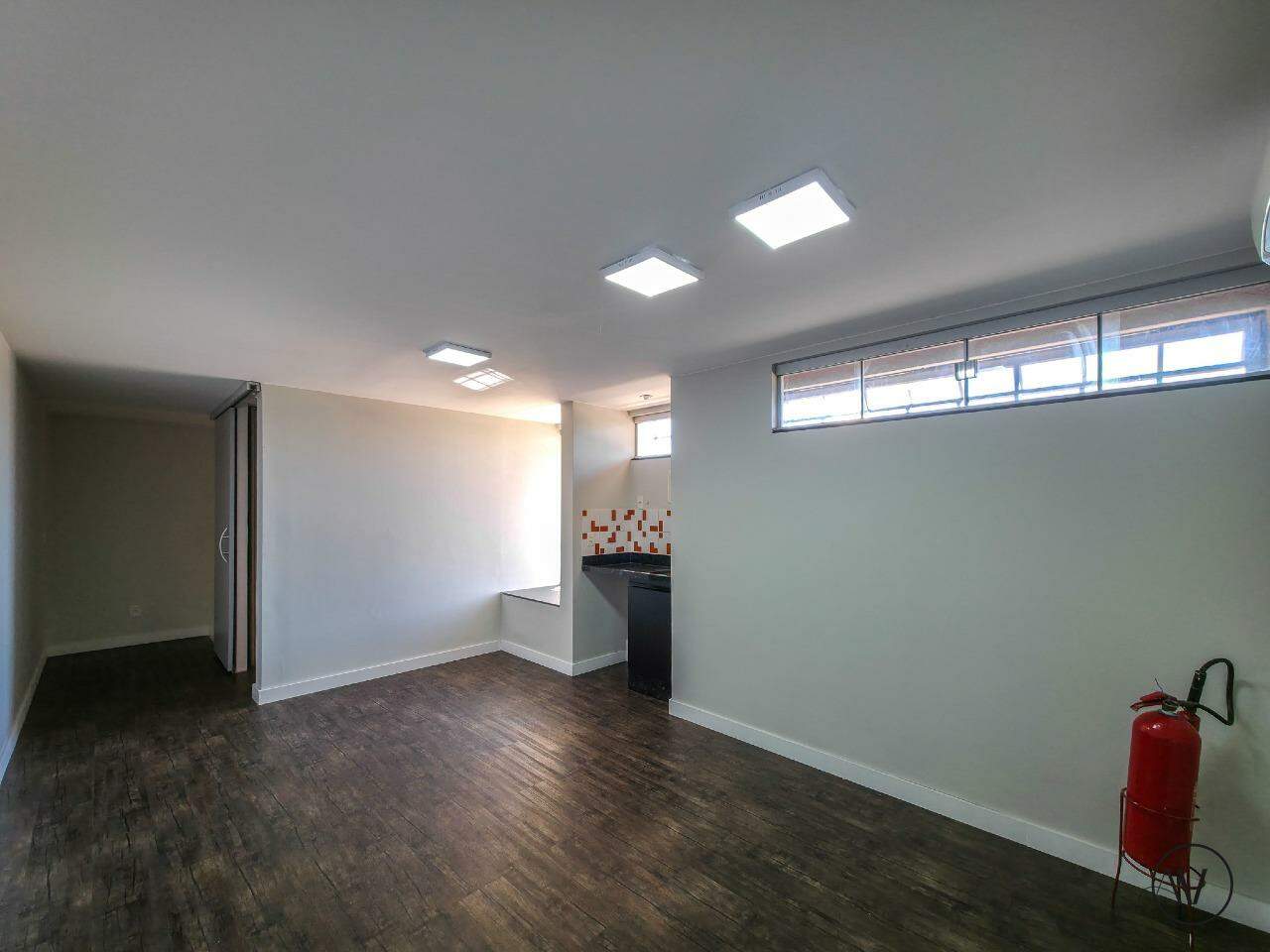 Sala à venda no Asa Norte: 