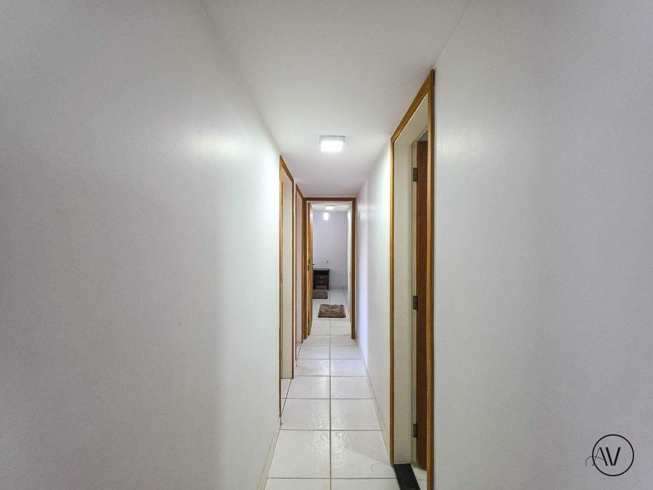Apartamento à venda no Área Octogonal: 
