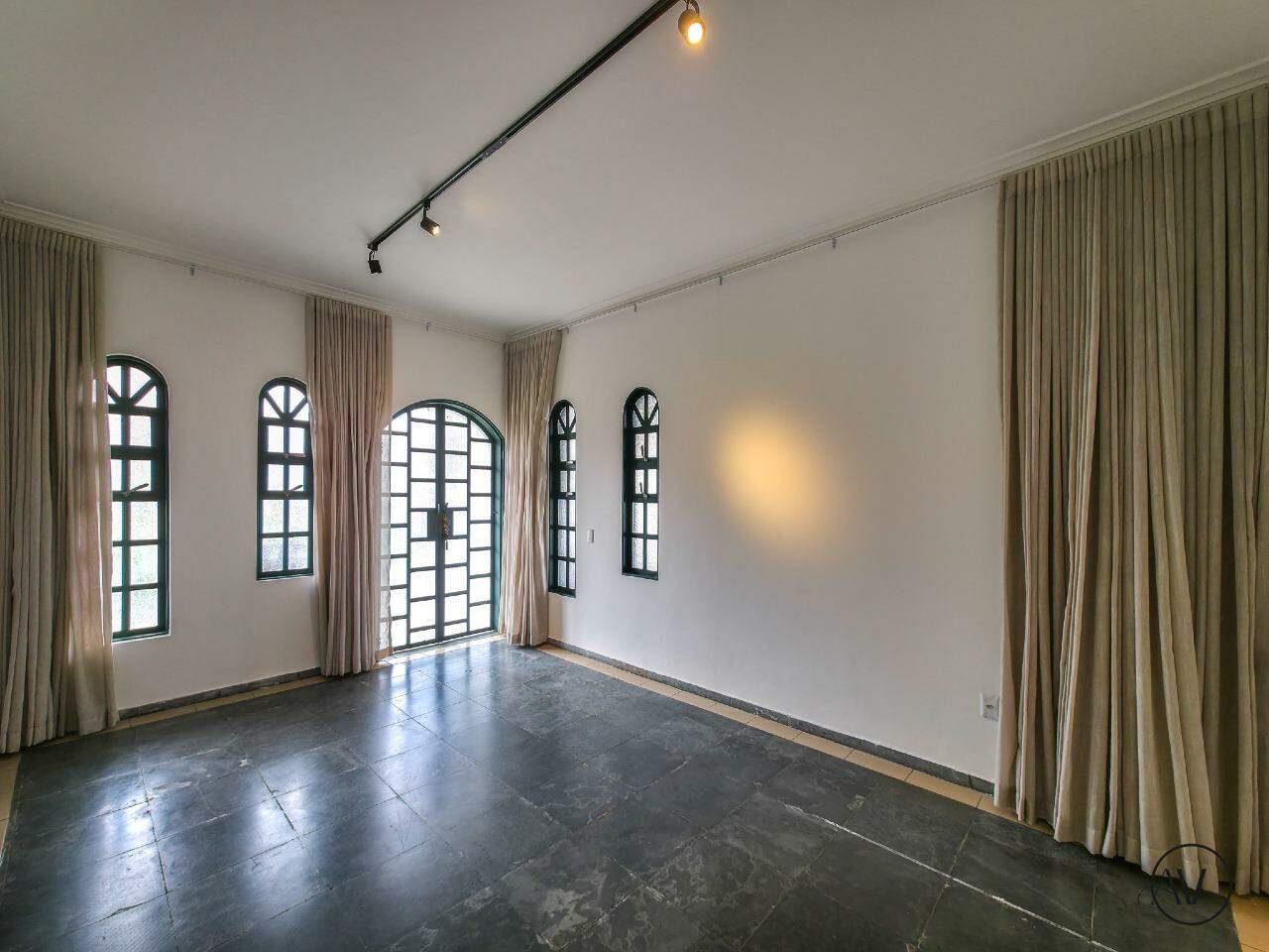 Casa para aluguel no Setor de Habitações Individuais Sul: 