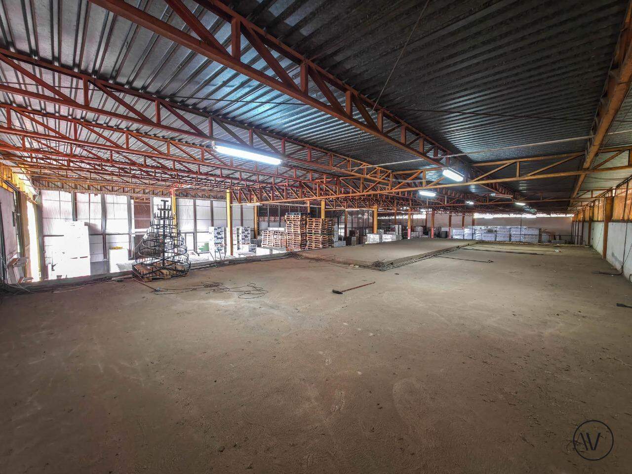 Galpão para aluguel no Zona Industrial: 