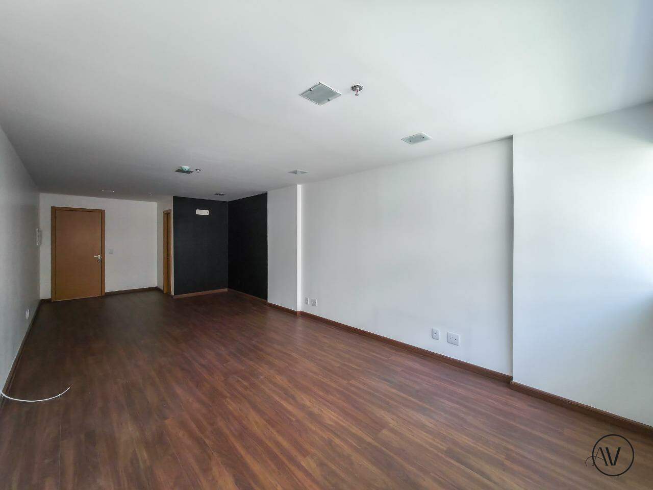 Sala comercial à venda no Capital Financial Center, foto 8 de 15
