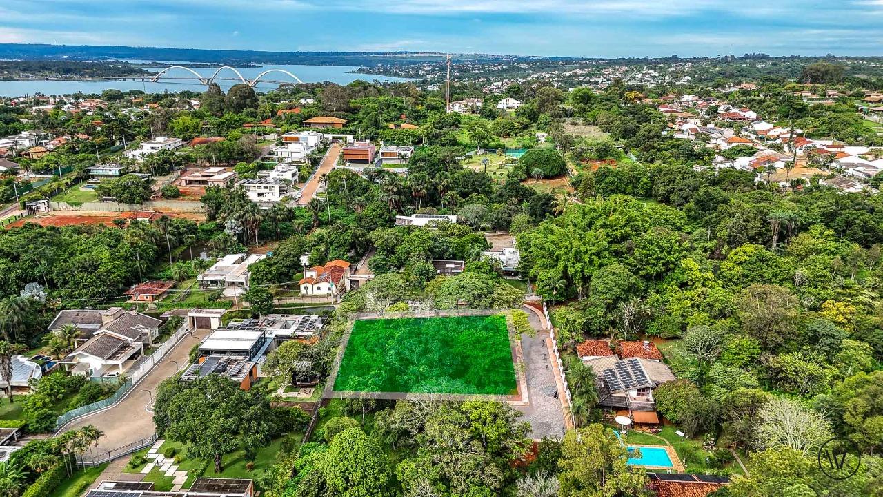 Terreno à venda no Setor de Habitações Individuais Sul: 