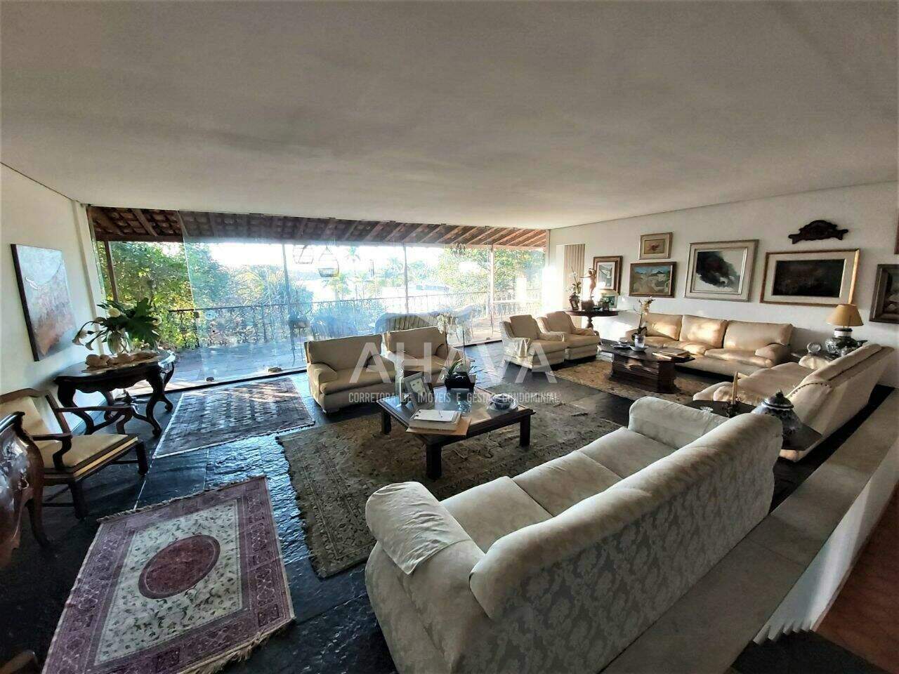 Casa à venda no São Luiz: SALA DE ESTAR