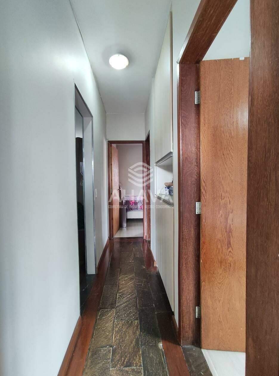 Apartamento à venda no Vila Clóris: ACESSO AOS QUARTOS E BANHEIRO SOCIAL