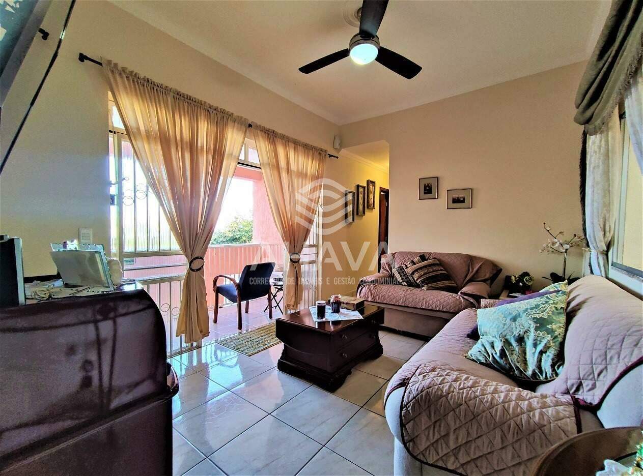 Casa à venda no Santa Mônica: SALA DE ESTAR E TELEVISÃO