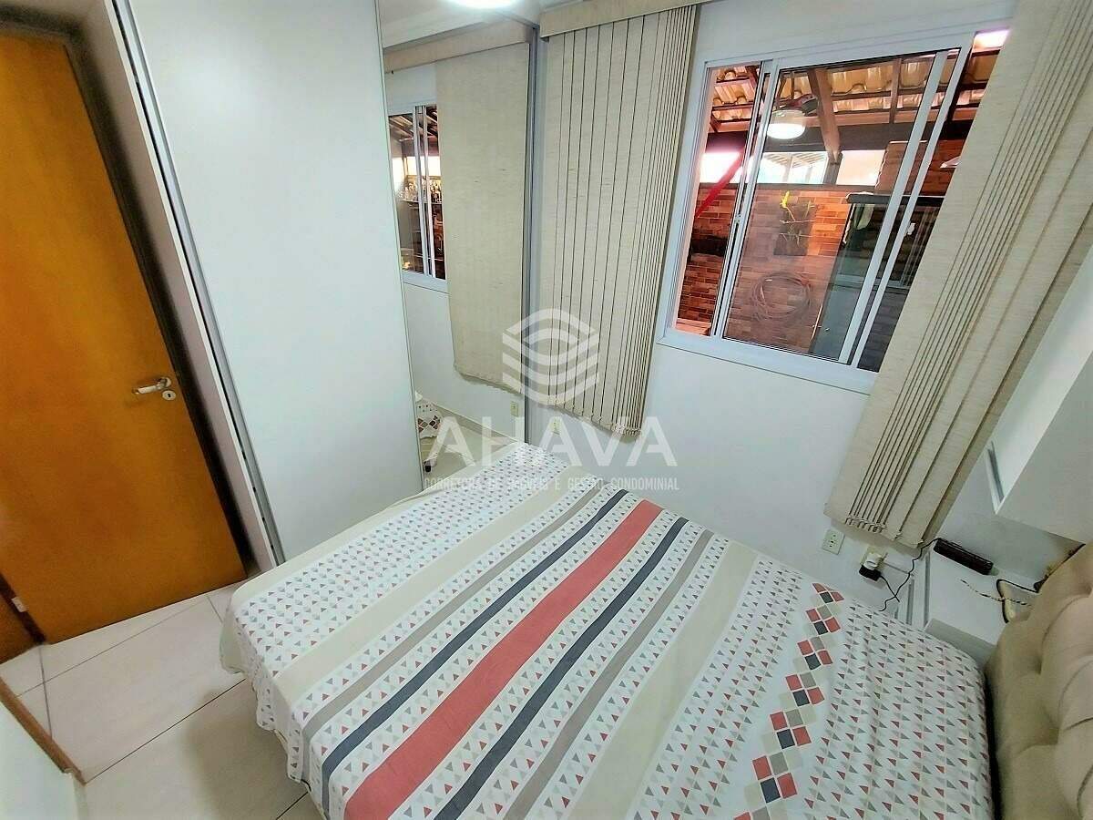 Apartamento com área privativa à venda no Copacabana: QUARTO 1