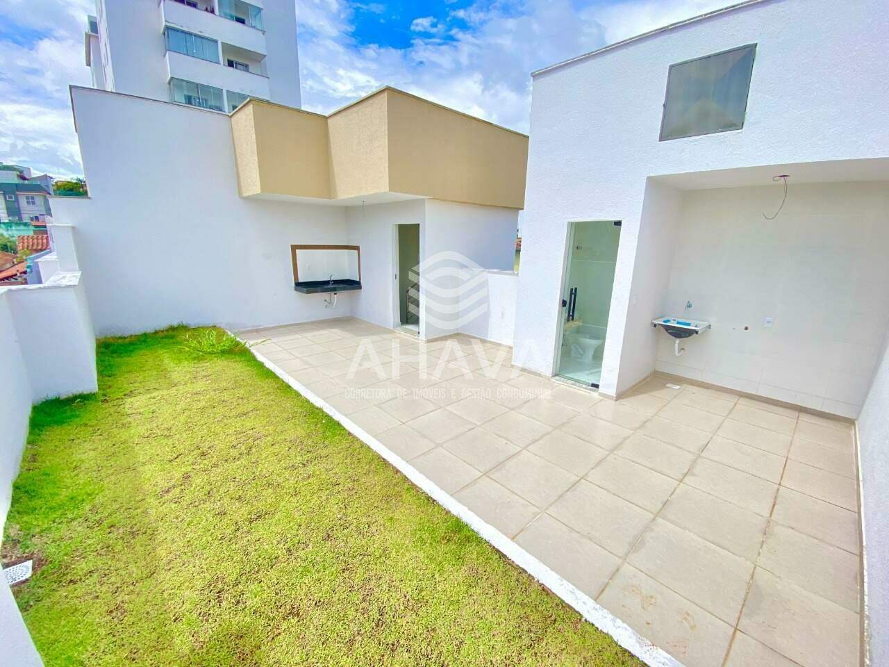 Cobertura à venda no Santa Branca: 