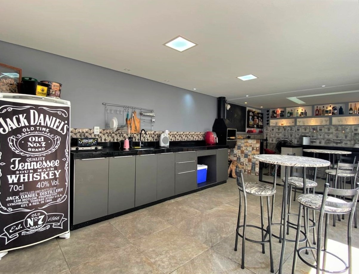 Área privativa à venda no Itapoã: 