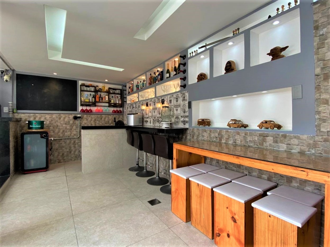 Área privativa à venda no Itapoã: 