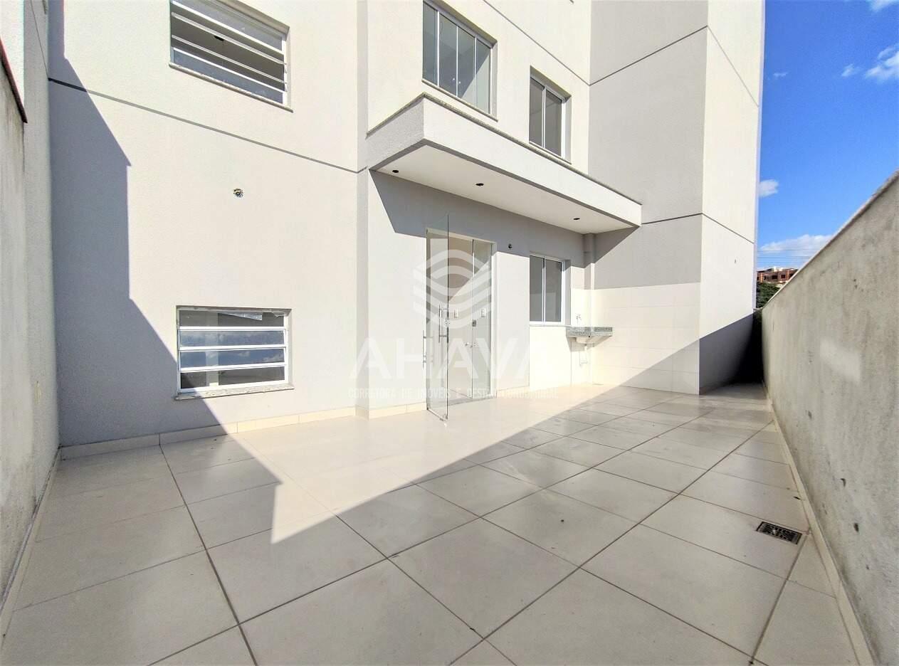 Apartamento com área privativa à venda no Santa Mônica: ÁREA EXTERNA