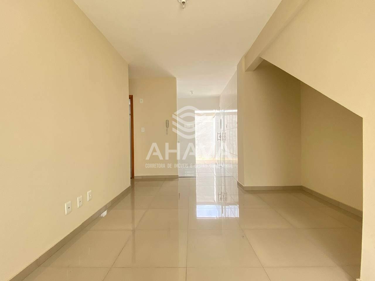 Apartamento com área privativa à venda no Candelária: 