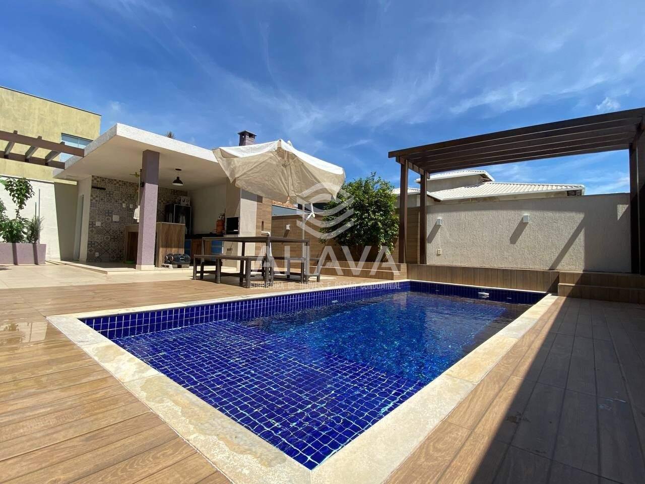 Casa em condomínio à venda no Gran Park: 