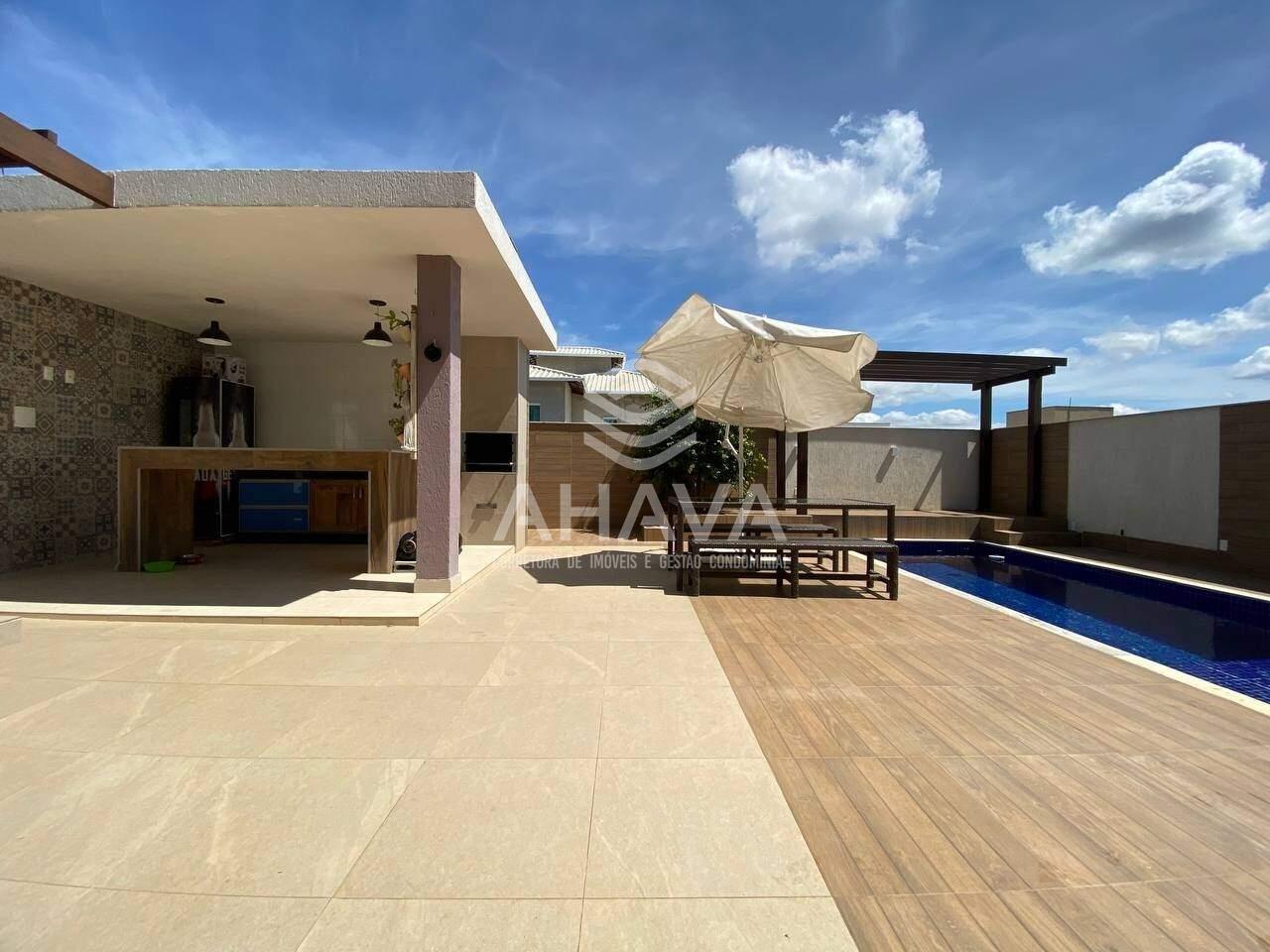 Casa em condomínio à venda no Gran Park: 