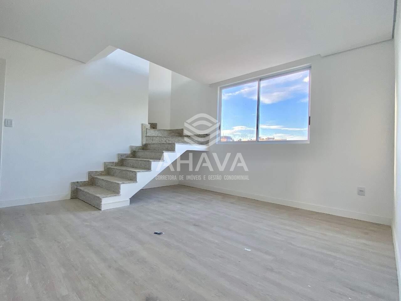 Cobertura à venda no Santa Rosa: 