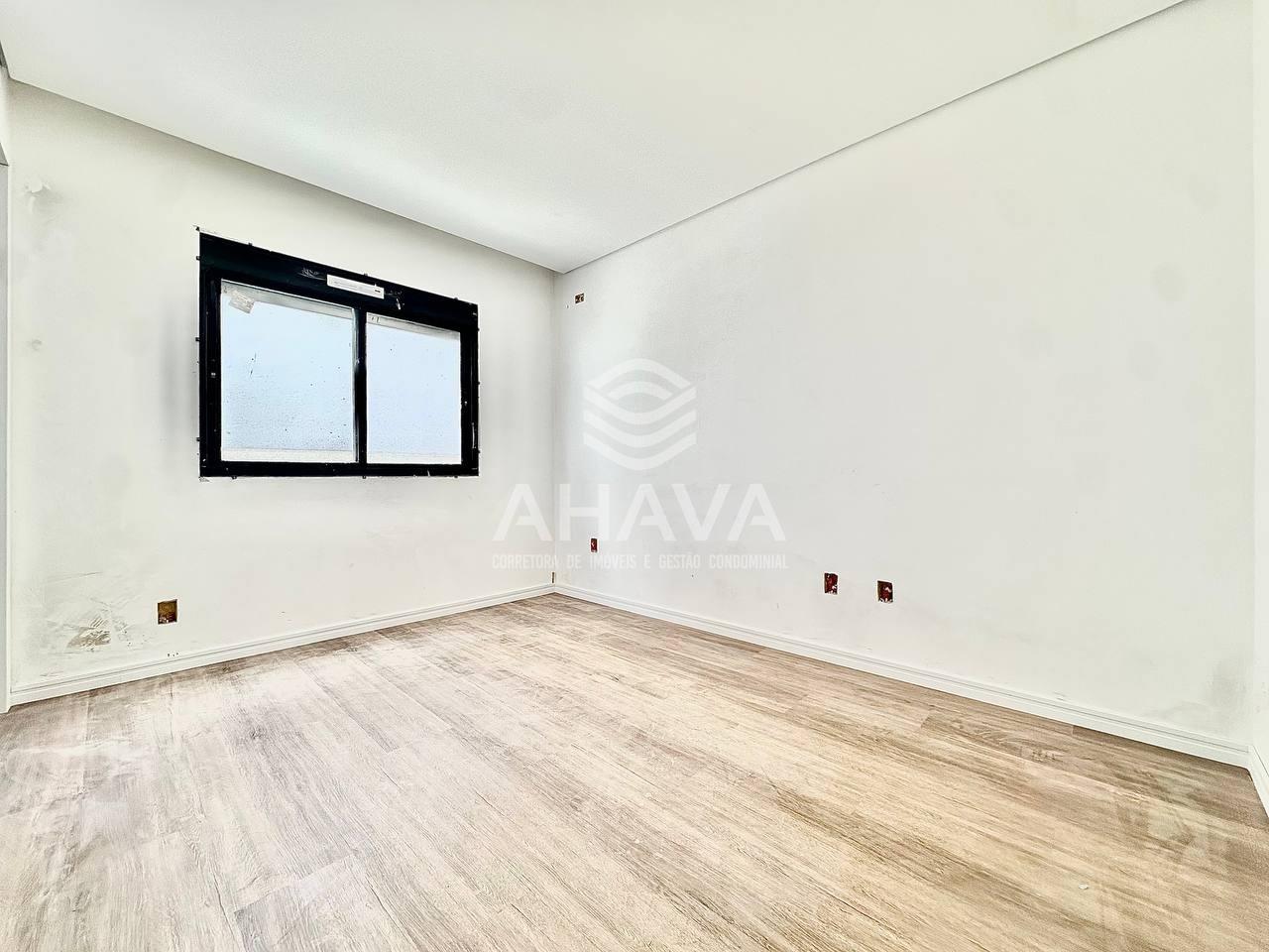 Apartamento com área privativa à venda no Itapoã: 