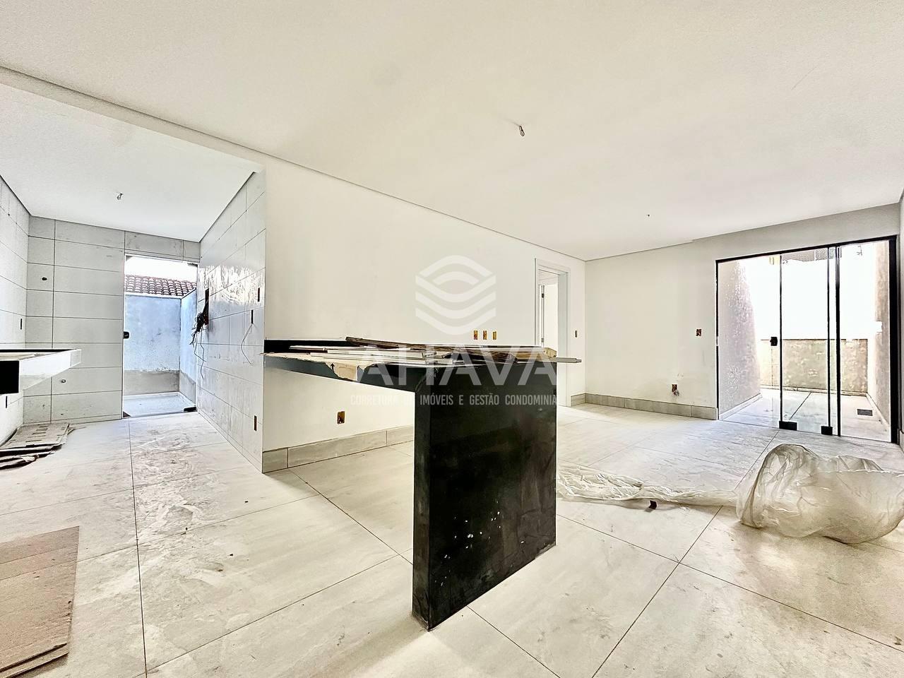 Apartamento com área privativa à venda no Itapoã: 