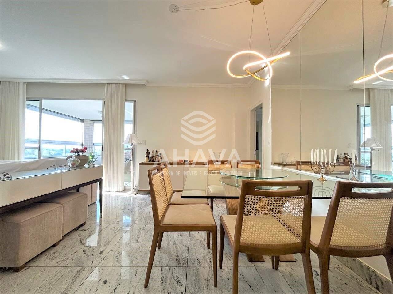 Apartamento à venda no Itapoã: 