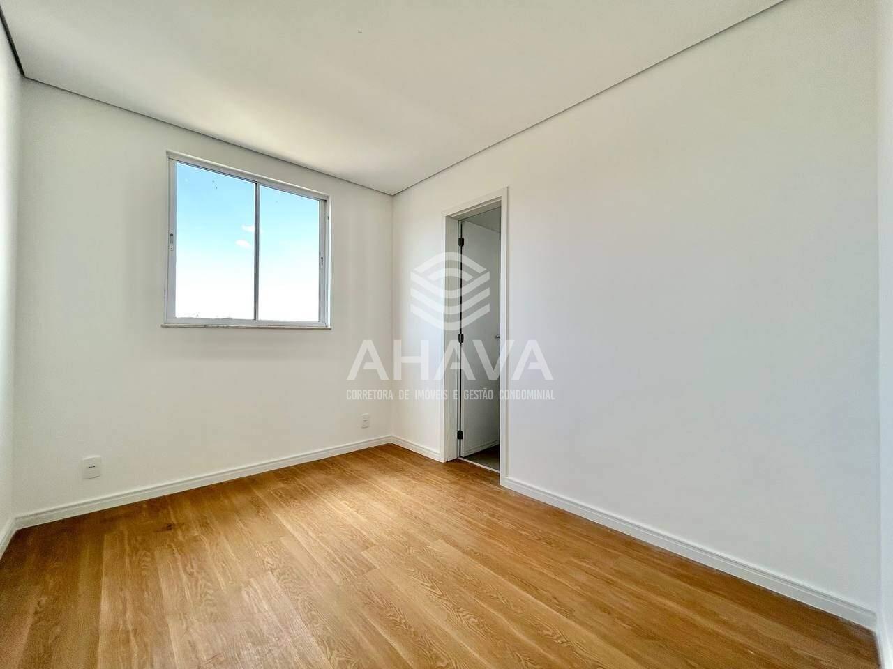 Cobertura à venda no Santa Mônica: Suíte