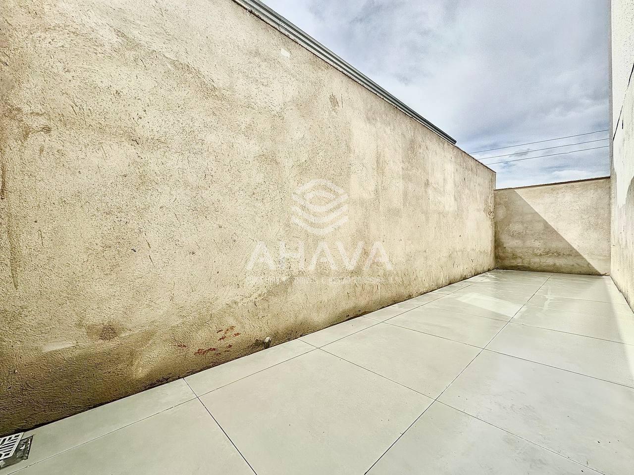 Apartamento com área privativa à venda no Santa Mônica: 