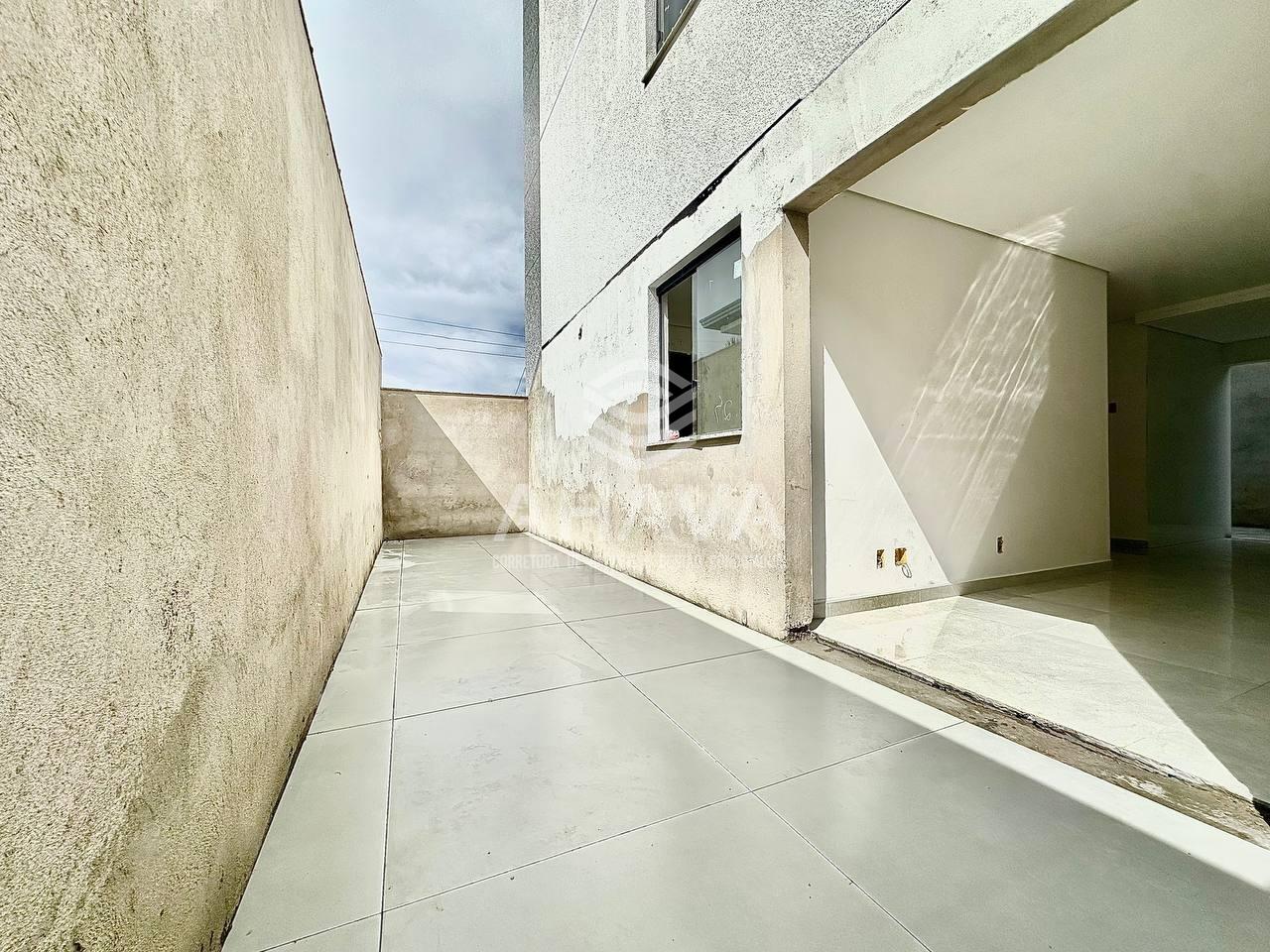 Apartamento com área privativa à venda no Santa Mônica: 