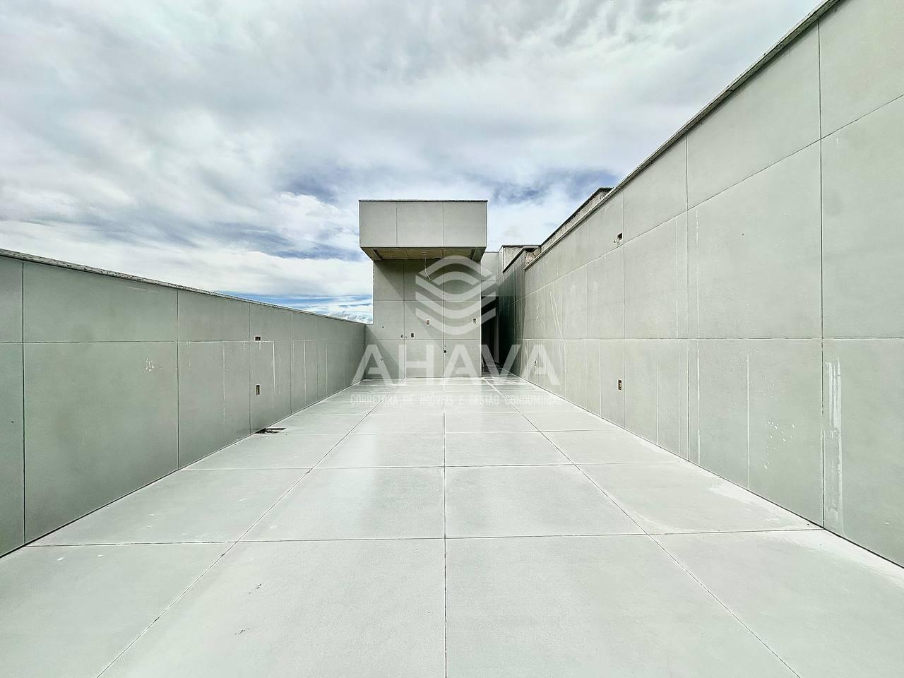 Cobertura à venda no Santa Mônica: 