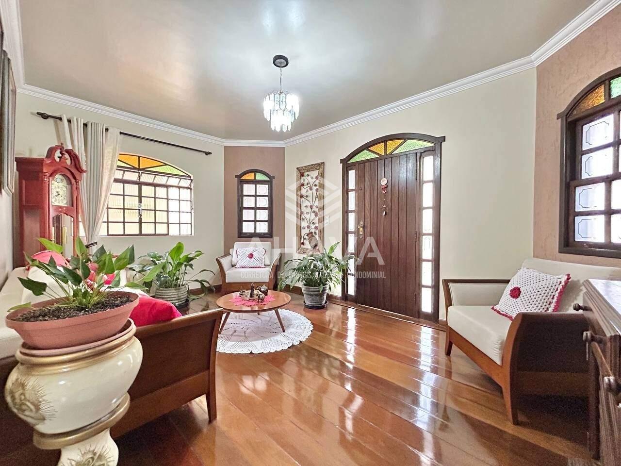 Casa à venda no Santa Amélia: Sala de Estar