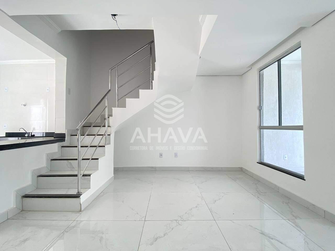 Casa geminada à venda no Vila Clóris: 