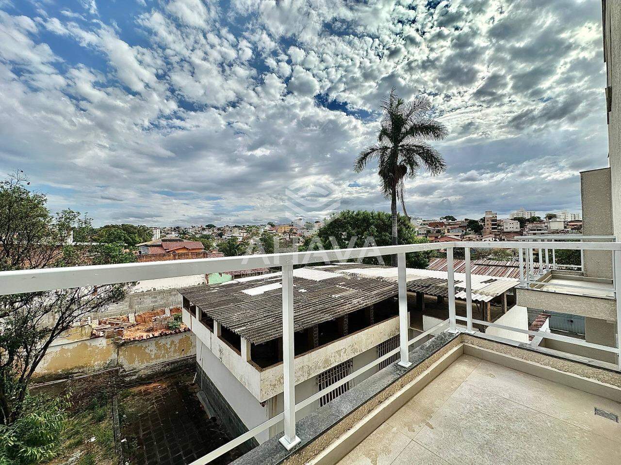 Cobertura à venda no Santa Branca: 