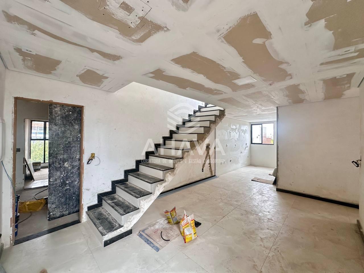 Cobertura à venda no Santa Mônica: 