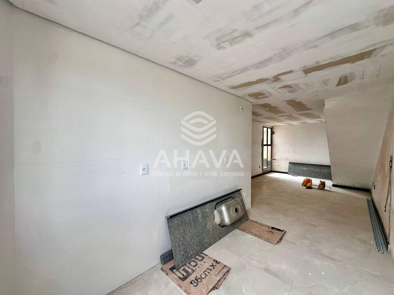 Cobertura à venda no Santa Mônica: 