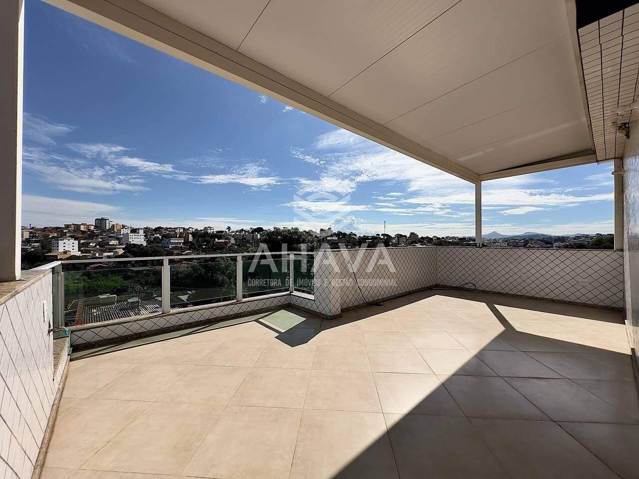 Cobertura à venda no Santa Mônica: 