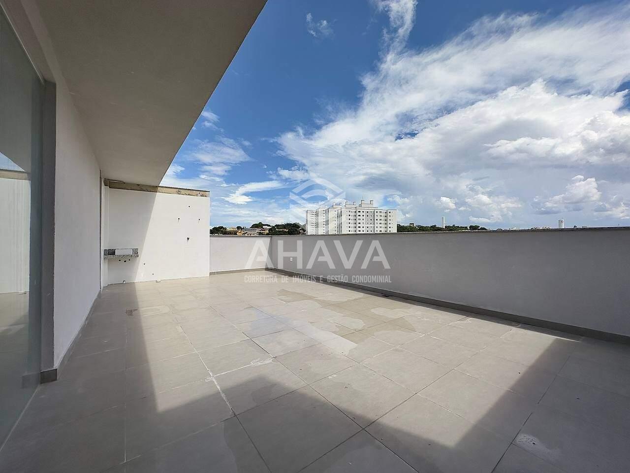 Cobertura à venda no Santa Mônica: 