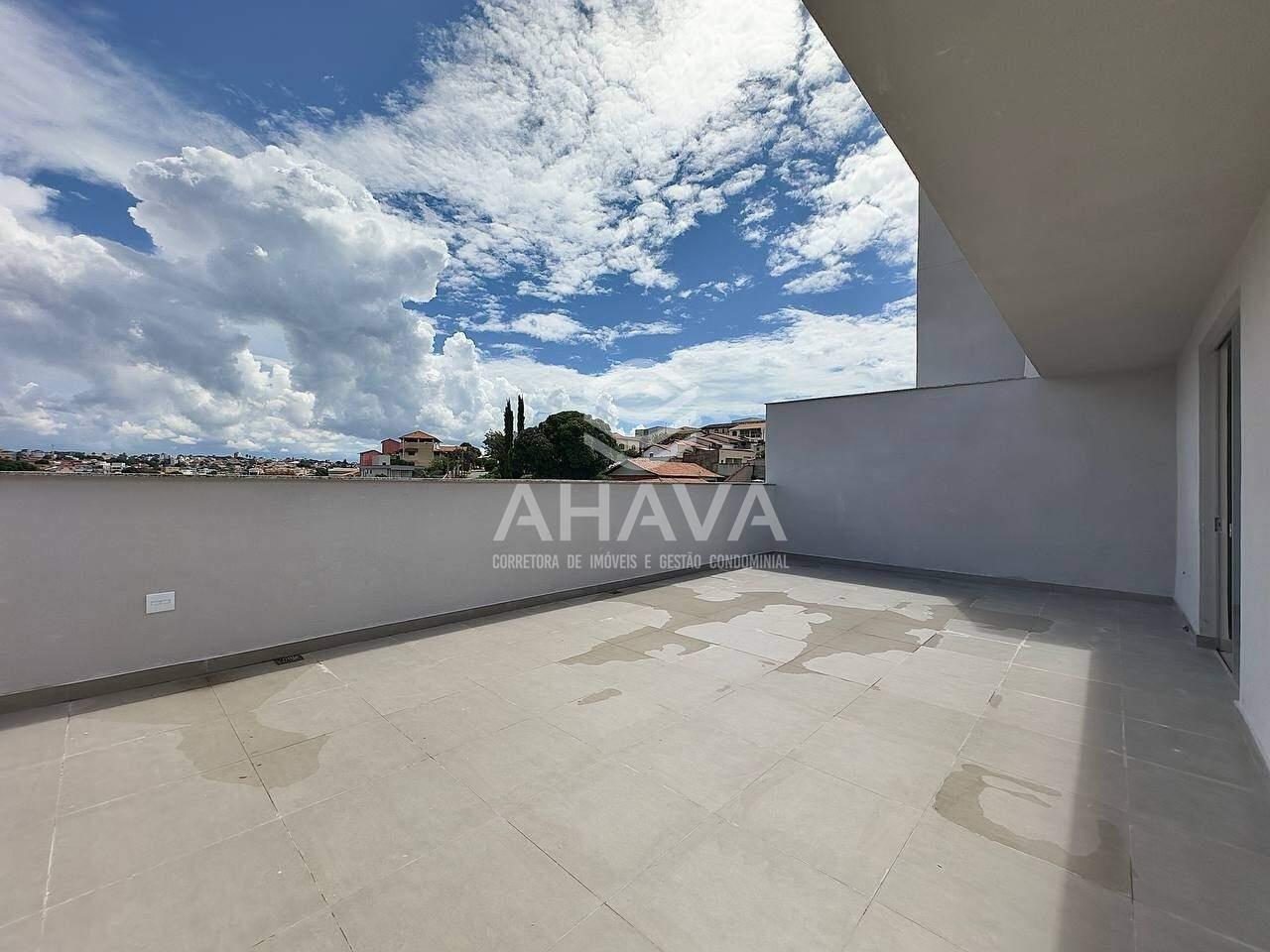 Cobertura à venda no Santa Mônica: 