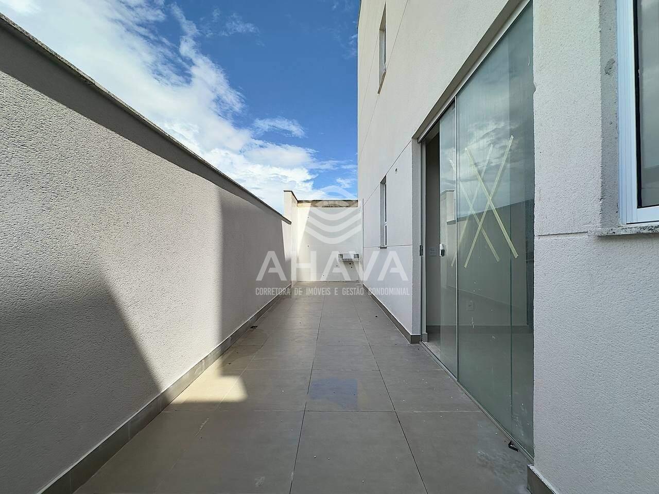 Apartamento com área privativa à venda no Santa Mônica: 