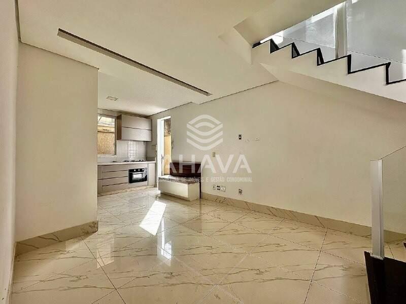 Casa em condomínio à venda no Itapoã: 