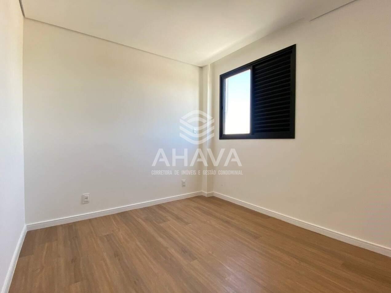 Cobertura à venda no Itapoã: 