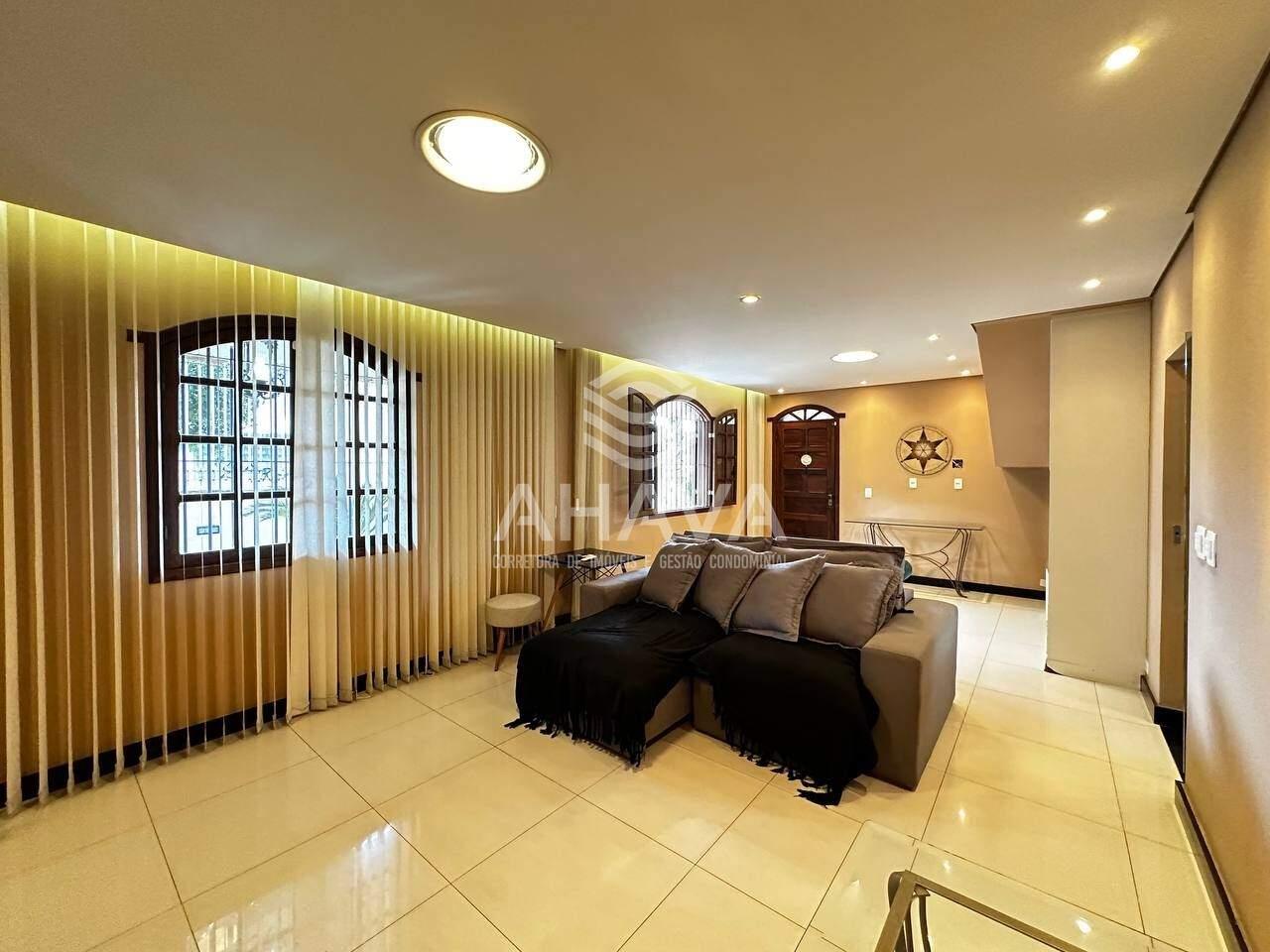 Casa à venda no Santa Mônica: 