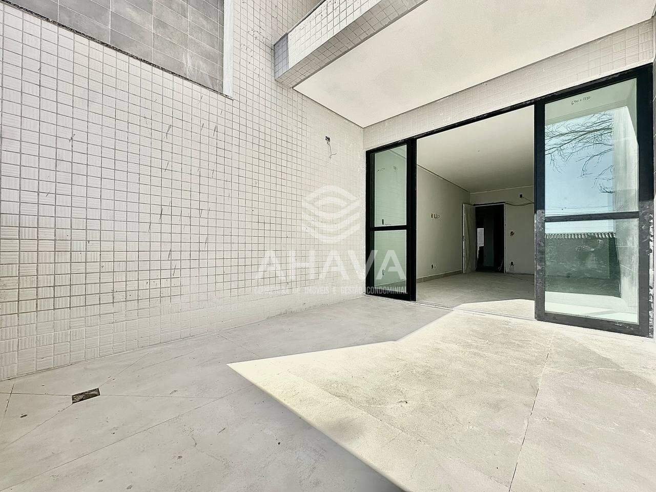 Apartamento à venda no Itapoã: 
