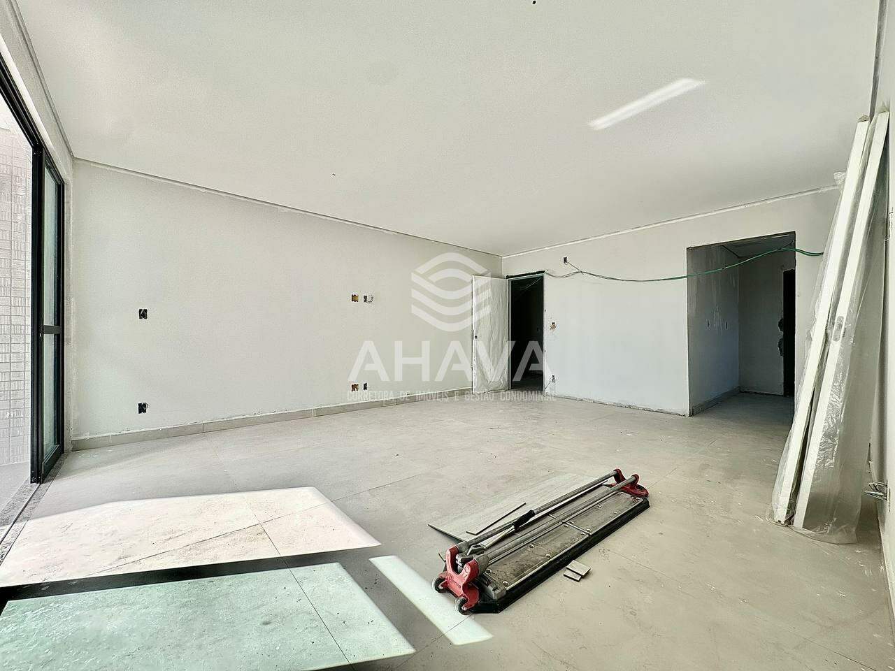 Apartamento à venda no Itapoã: 