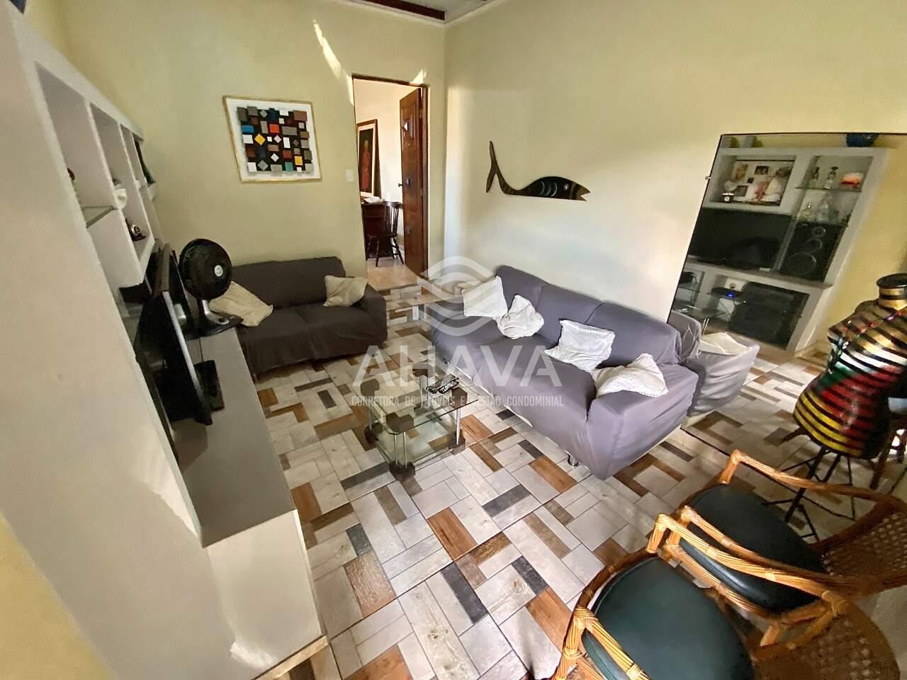 Casa geminada à venda no Planalto: 