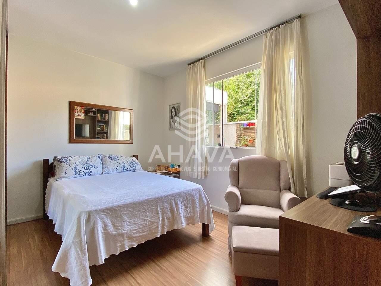 Apartamento com área privativa à venda no Itapoã: 